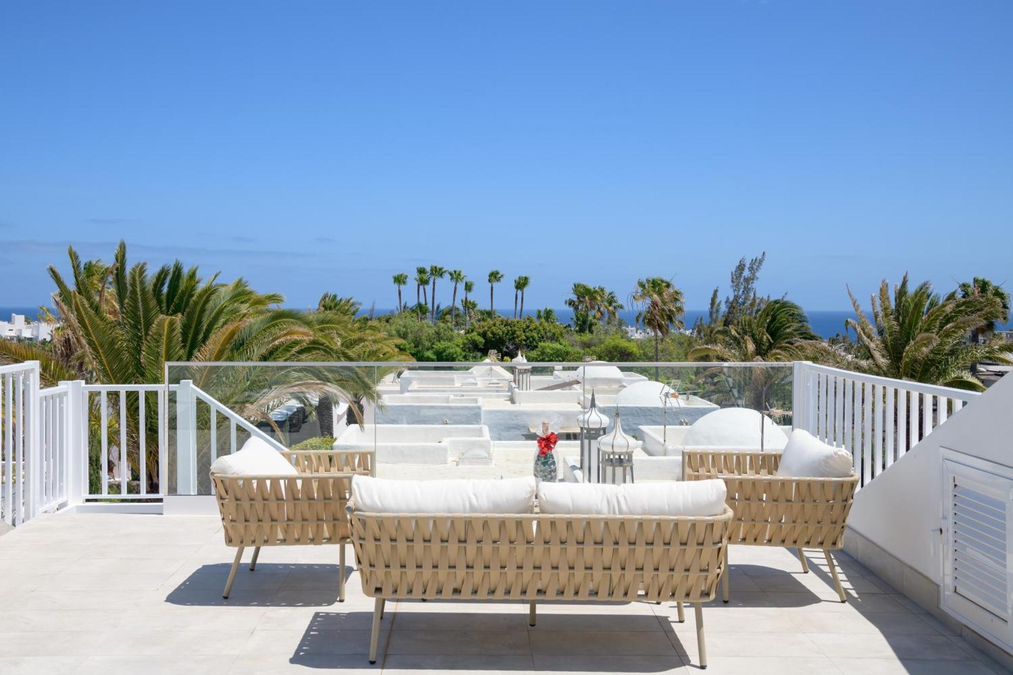 Oasis De Lujo - Luxury Boutique Villa Costa Teguise Exteriör bild