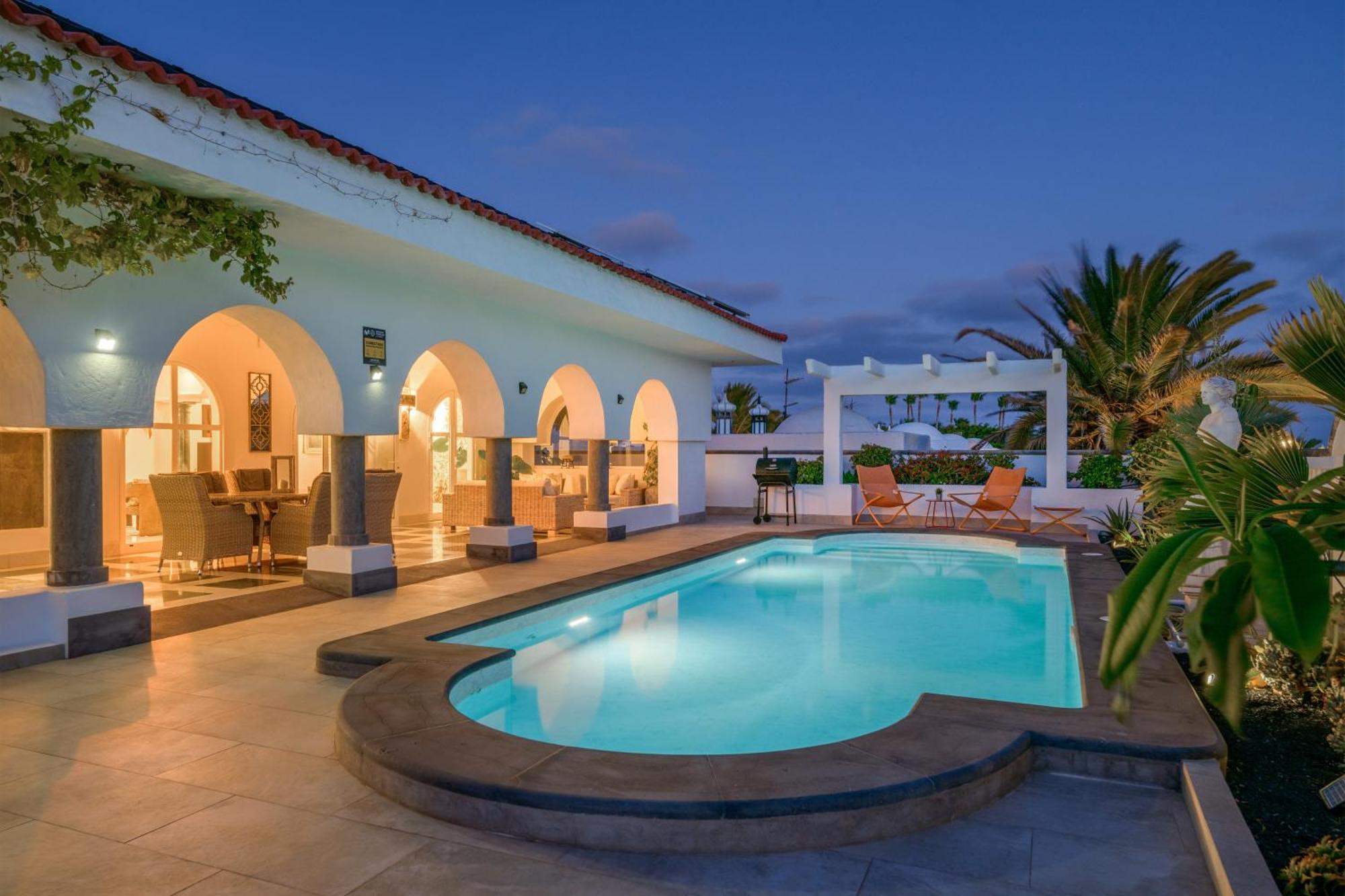 Oasis De Lujo - Luxury Boutique Villa Costa Teguise Exteriör bild