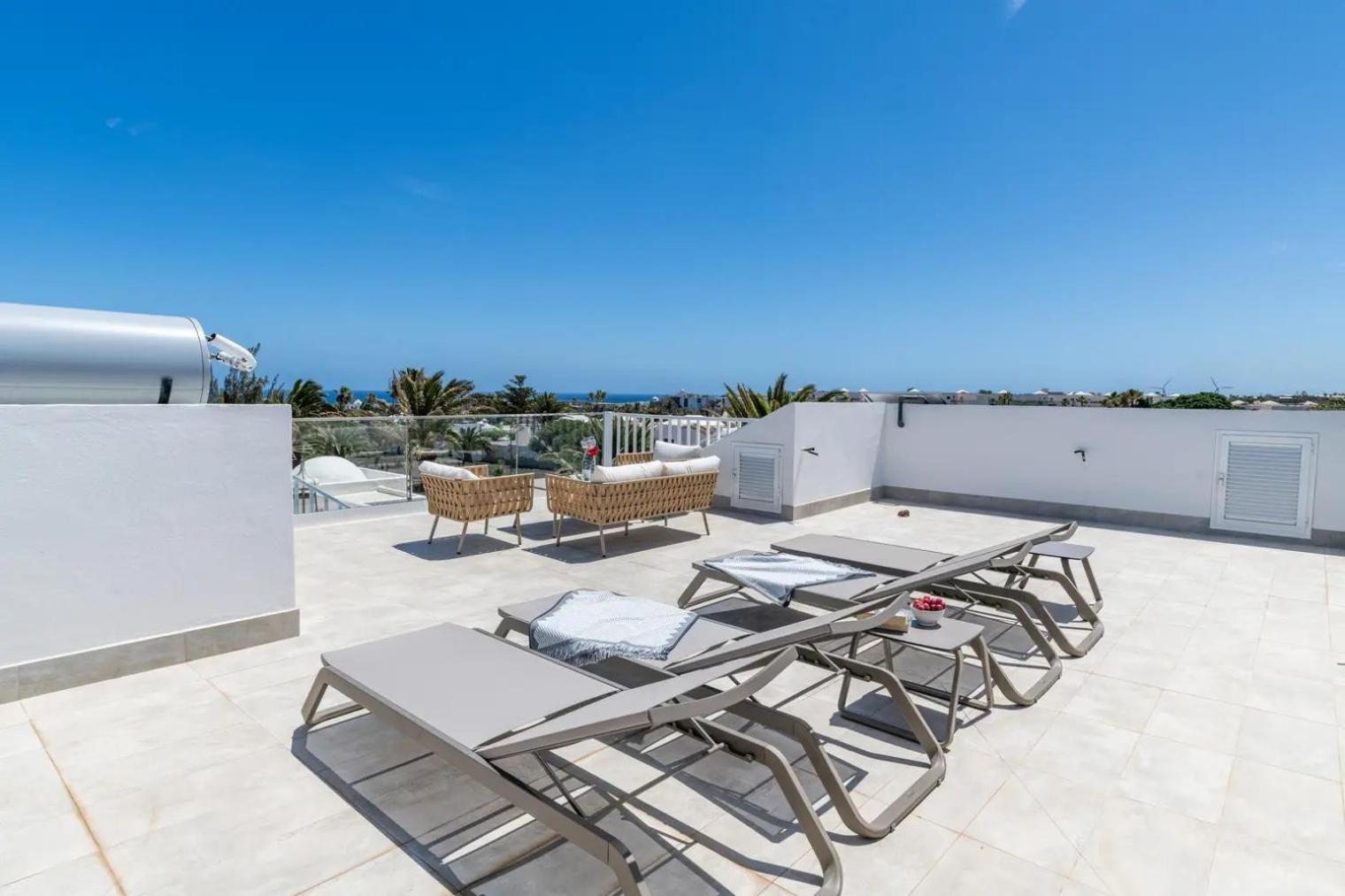 Oasis De Lujo - Luxury Boutique Villa Costa Teguise Exteriör bild